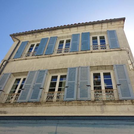 Maison Saint Jacques อูเบแทร์-ซัวร์-ดรอนน์ ภายนอก รูปภาพ